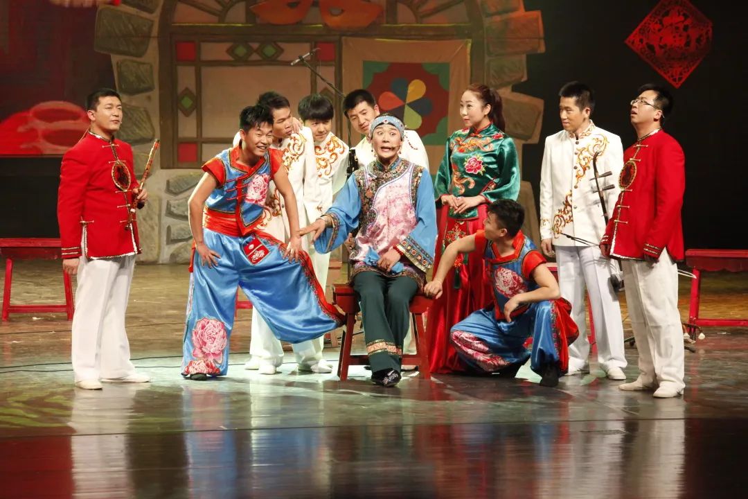 文化帮扶｜“河曲二人台”上线非凡国际云剧院_非凡国际|文化金融|艺术教育|文化旅游
