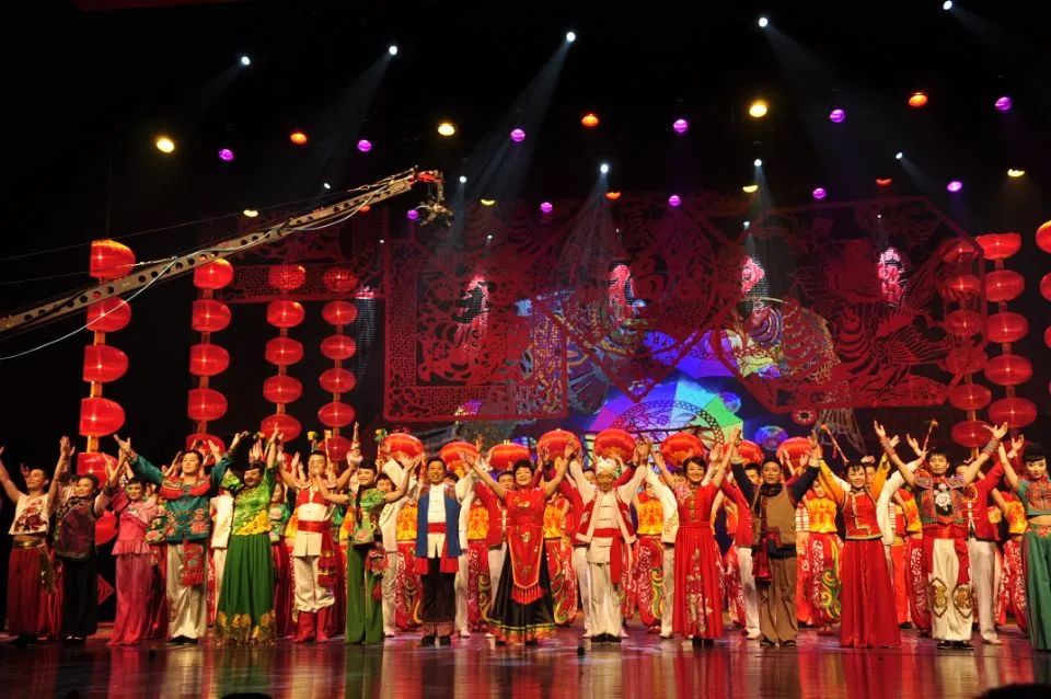 文化帮扶｜“河曲二人台”上线非凡国际云剧院_非凡国际|文化金融|艺术教育|文化旅游